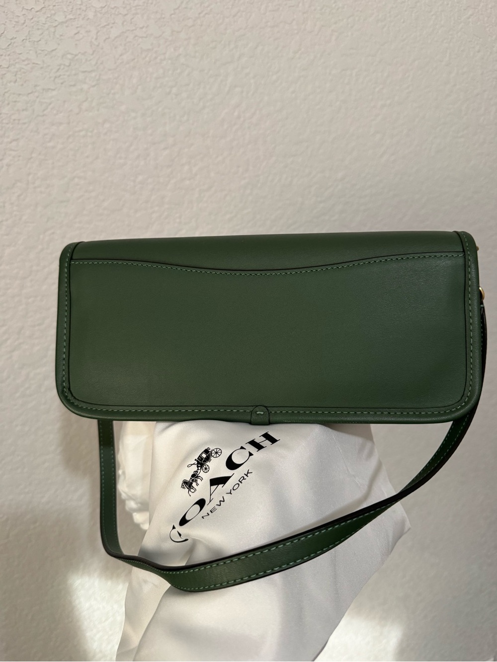 Coach Dinky Shoulder bag - Picture 4 of 11